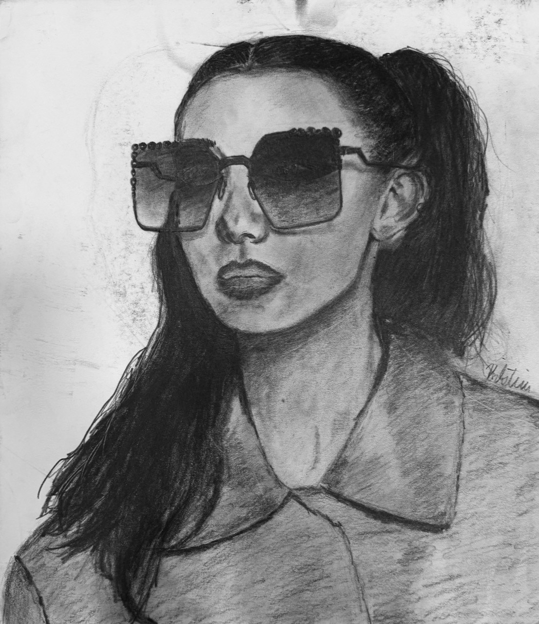 Graphite portrait of a woman wearing oversized sunglasses